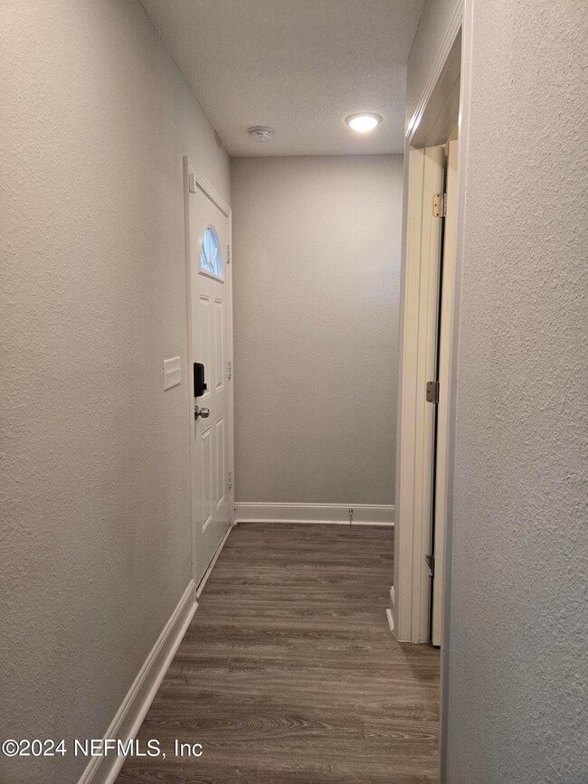 Building Photo - 8516 April St