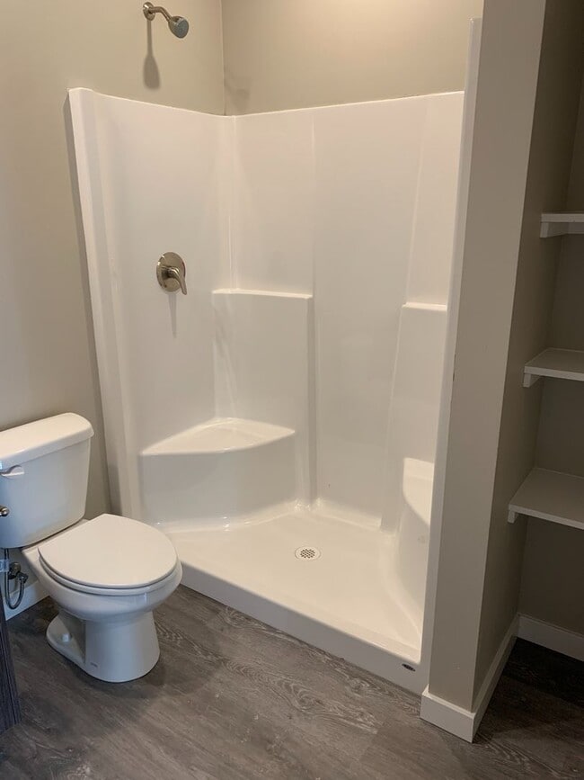 Building Photo - 668 E Street