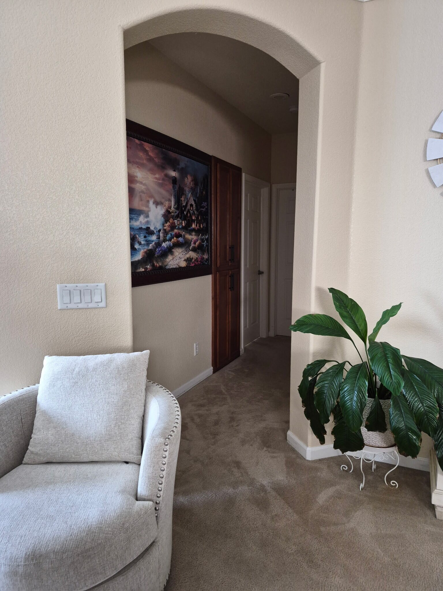 Building Photo - 3005 La Vina Cir