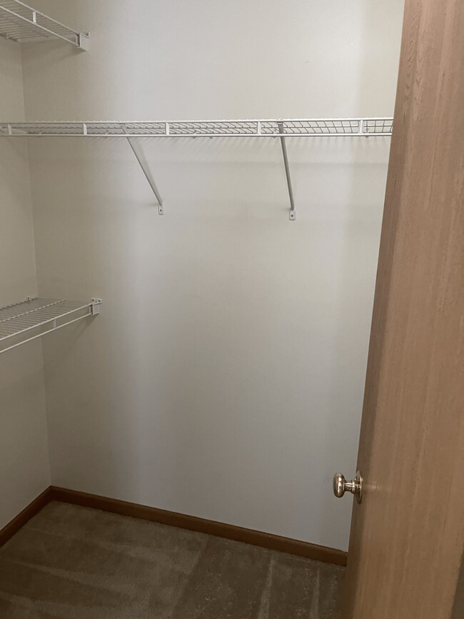 Building Photo - 3352 Edison Dr