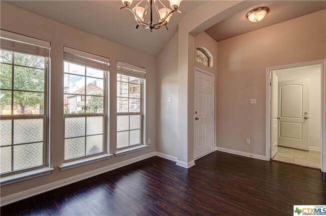 Building Photo - 3410 Greyfriar Dr