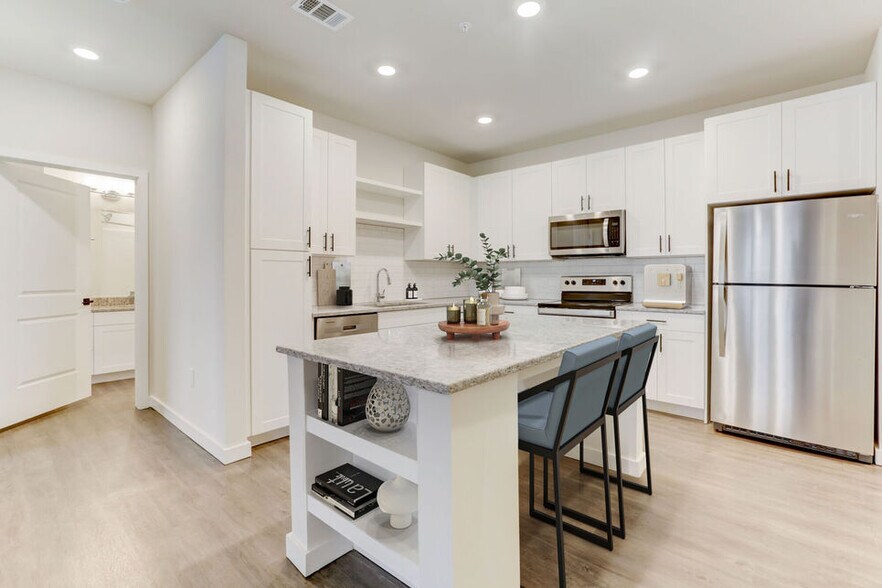 Primary Photo - Ascend Brightleaf