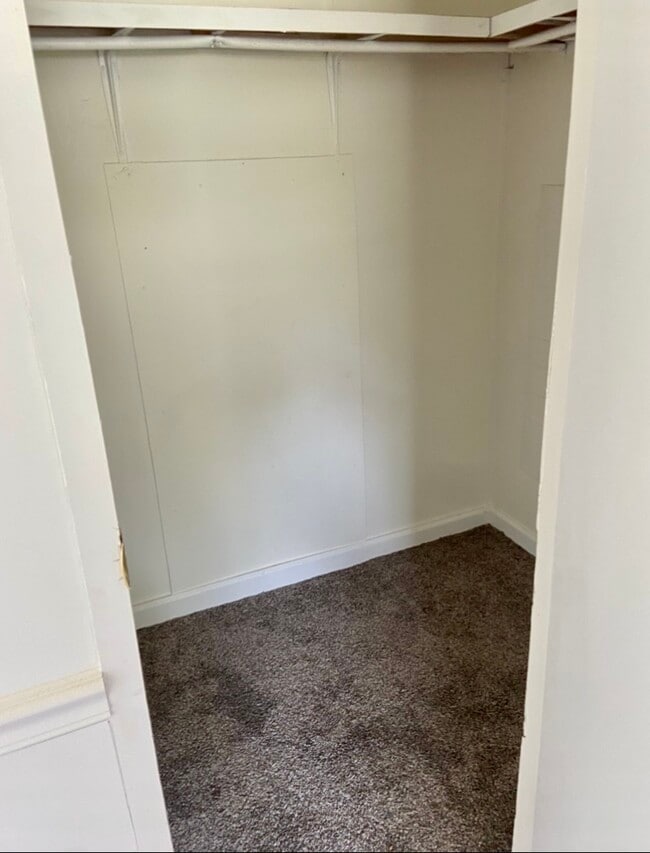 Building Photo - 600 Congress St