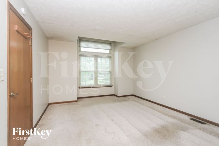 Building Photo - 7374 Benoit Dr