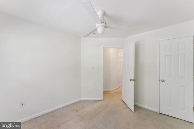 Building Photo - 11892 Breton Ct