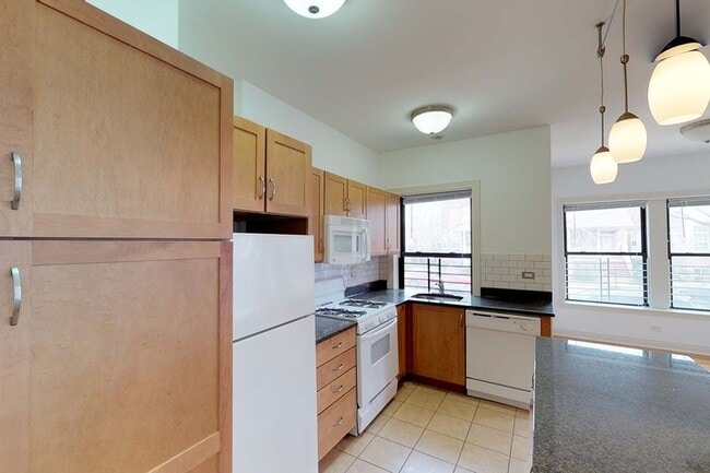 Floorplan - 5400-5408 S. Ingleside Avenue