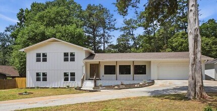 Building Photo - 1073 Grayson Pkwy