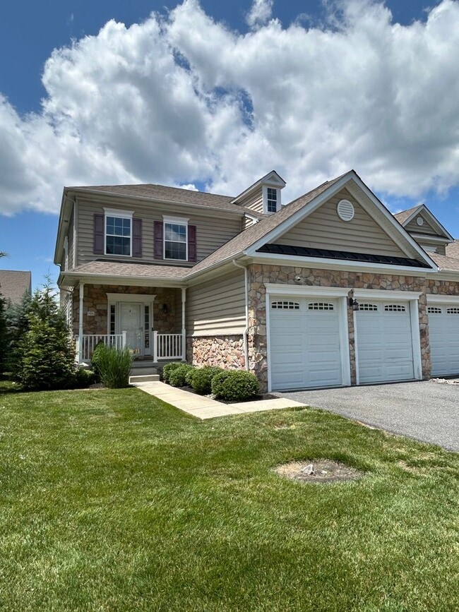 Building Photo - 106 Sirius Dr