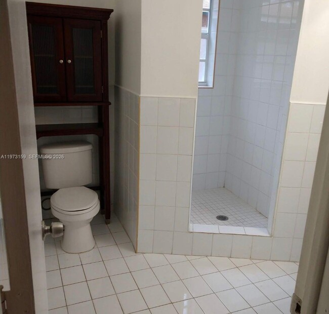 Building Photo - 2436 Raleigh St