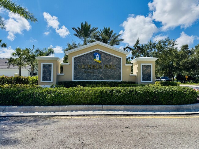 Building Photo - 11479 SW Glengarry Ct