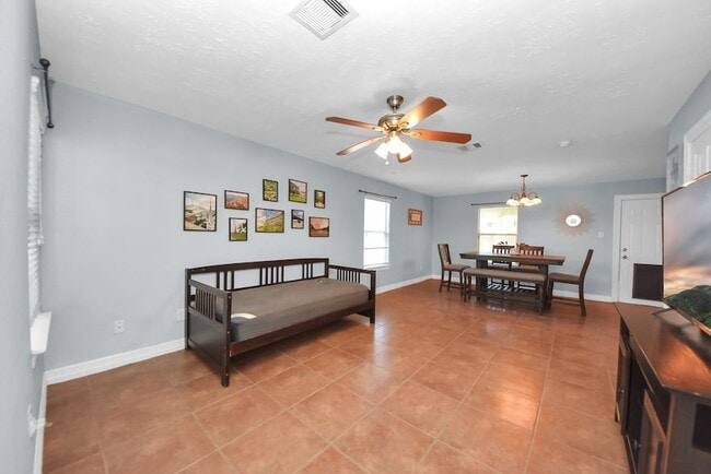 Building Photo - 201 S Native Ln