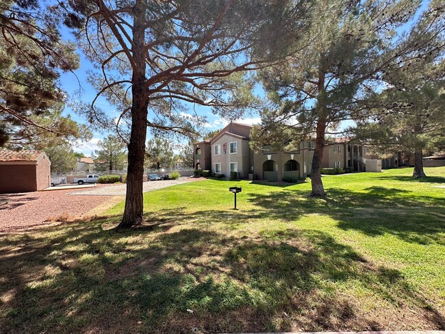 Building Photo - CATALINA SHORES AT SOUTH SHORE