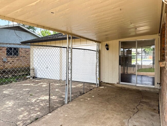 Building Photo - 52083 Finley Rd