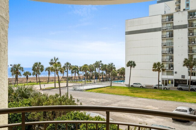 Building Photo - 2310 N Ocean Blvd