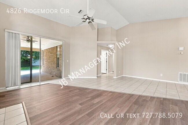 Building Photo - 4826 Ridgemoor Cir