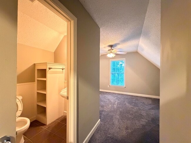 Building Photo - 5019 Rabbit Chase Ln