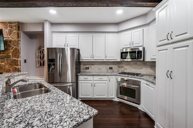 Building Photo - 5707 Headquarters Dr