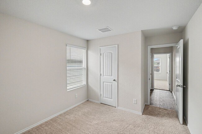 Building Photo - 50% Deposit With Approved Applications!!Spacious 3 Bed Home in Seguin | Open Layout + Private Yard!