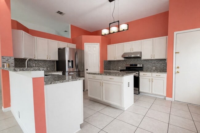 Building Photo - 3111 Birchleaf Dr