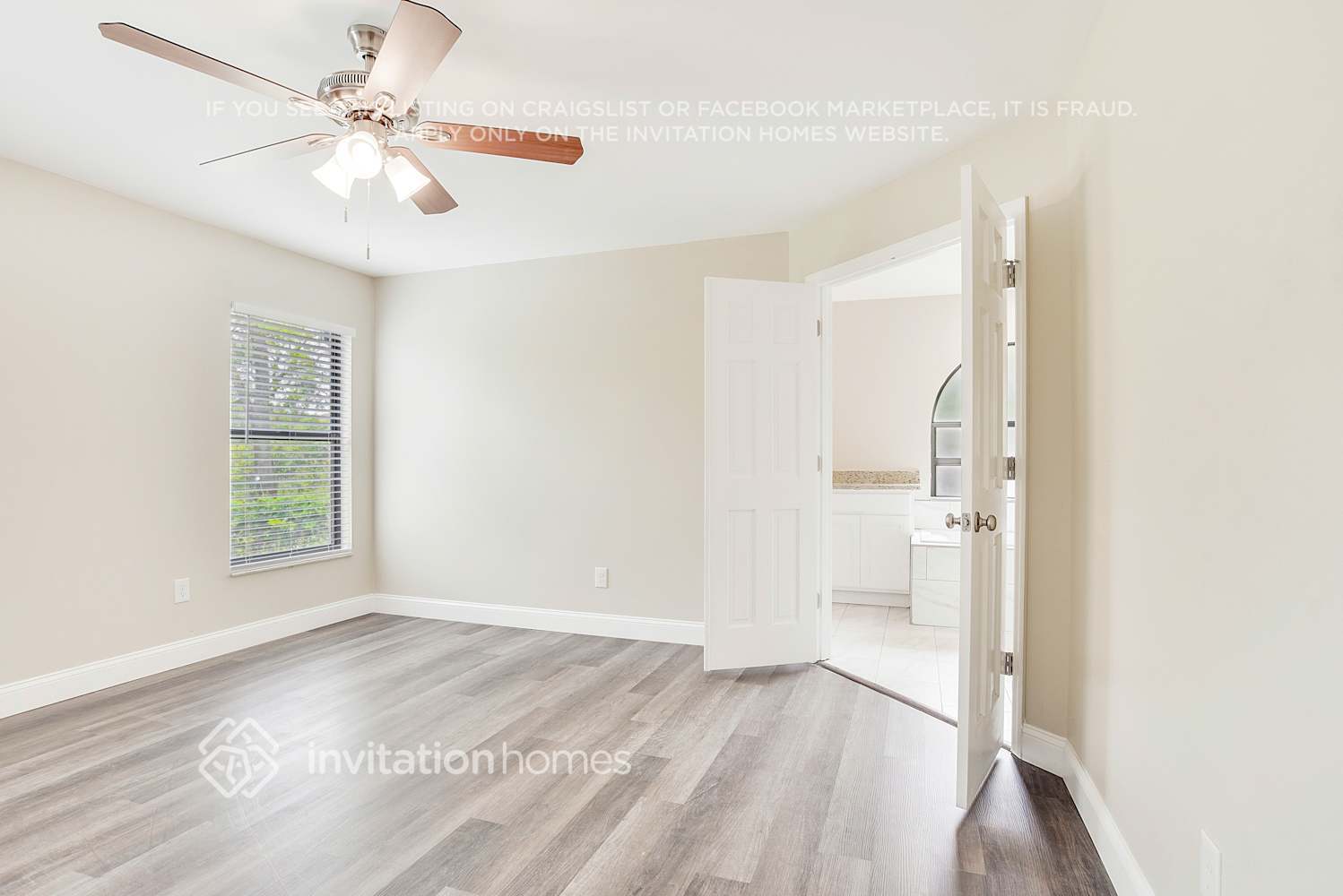 Building Photo - 7455 High Lake Dr