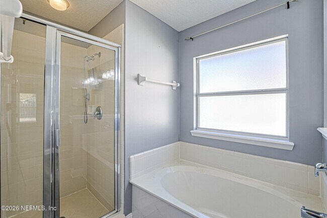 Building Photo - 3031 Five Oaks Ln