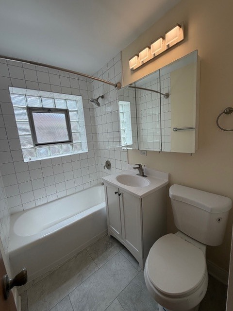 Building Photo - 822 LaGrange Rd