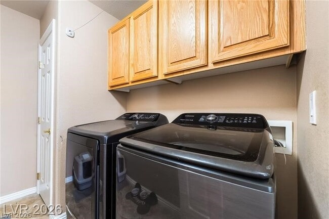 Building Photo - 2266 Laramine River Dr