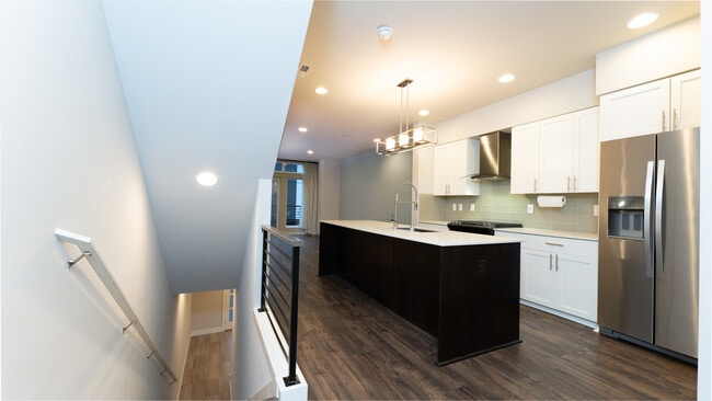 Building Photo - 1587 139th Ct NE