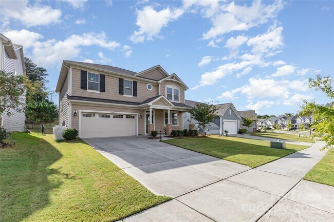 Building Photo - 17322 Carolina Hickory Dr