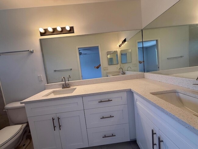Building Photo - 3134 Coral Ridge Dr