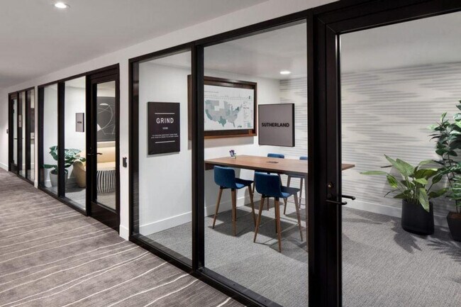 Building Photo - 1405 CA-82