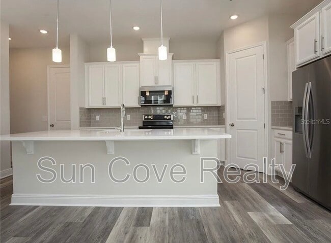 Building Photo - 9960 Pallida Hickory Wy