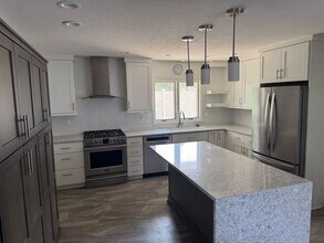 Building Photo - 2 Bed 1 Bath Single-Family home for RENT