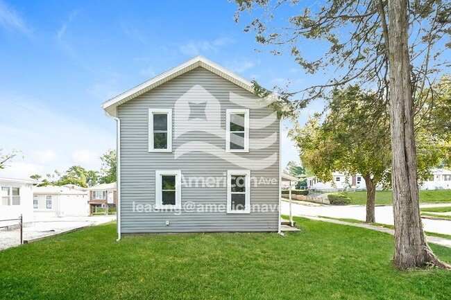 Building Photo - 372 Stanley Rd