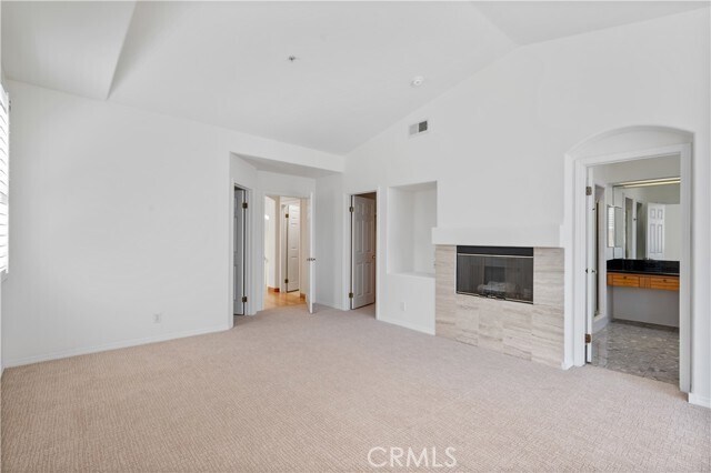 Building Photo - 21015 Tomlee Ave