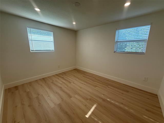 Building Photo - 37 Almond Dr