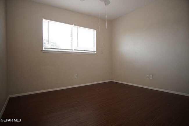 Building Photo - 114 Bauxite Ave