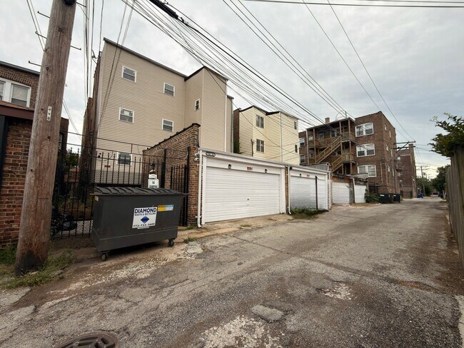 Building Photo - 7744 S Jeffery Blvd