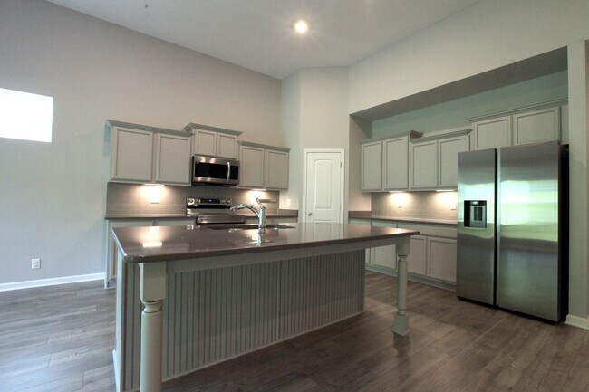 Building Photo - 3718 Black Powder Ln
