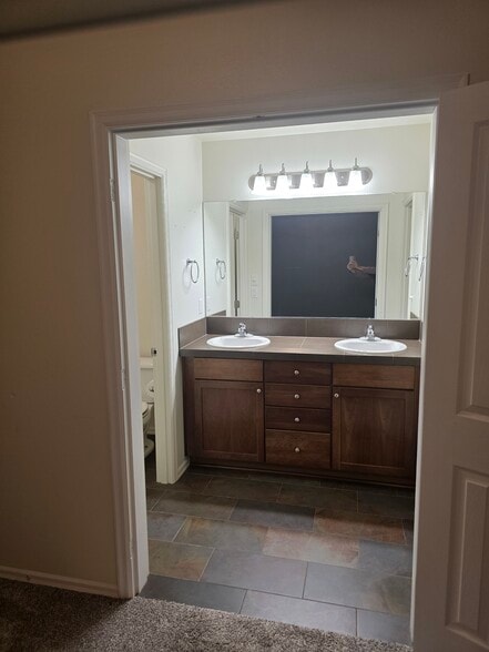 Building Photo - 15493 SE Eckert Ln