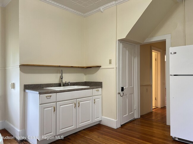 Building Photo - 9 N Franklin St