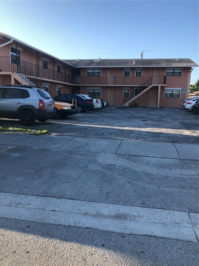 Primary Photo - 61 W 23rd St