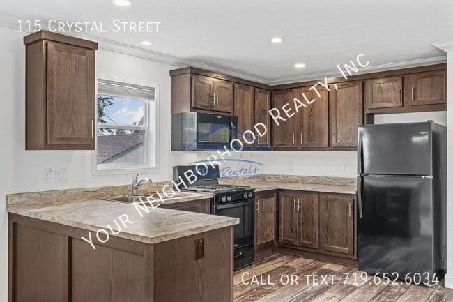 Building Photo - 115 Crystal St