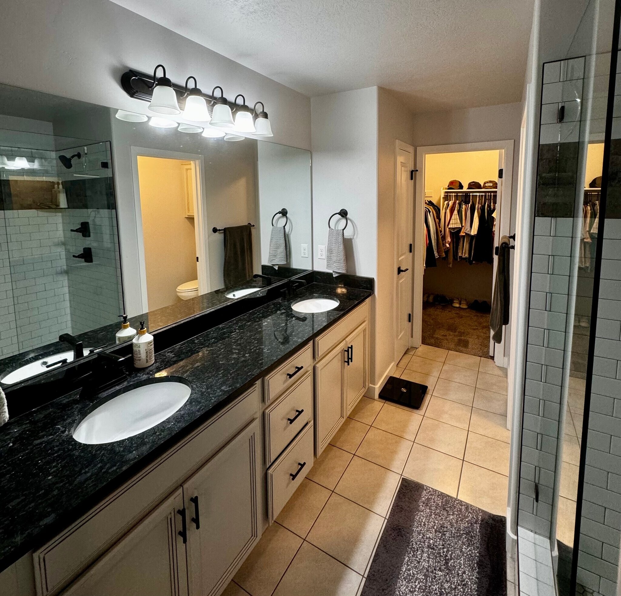 Building Photo - 15073 S Wild Horse Wy