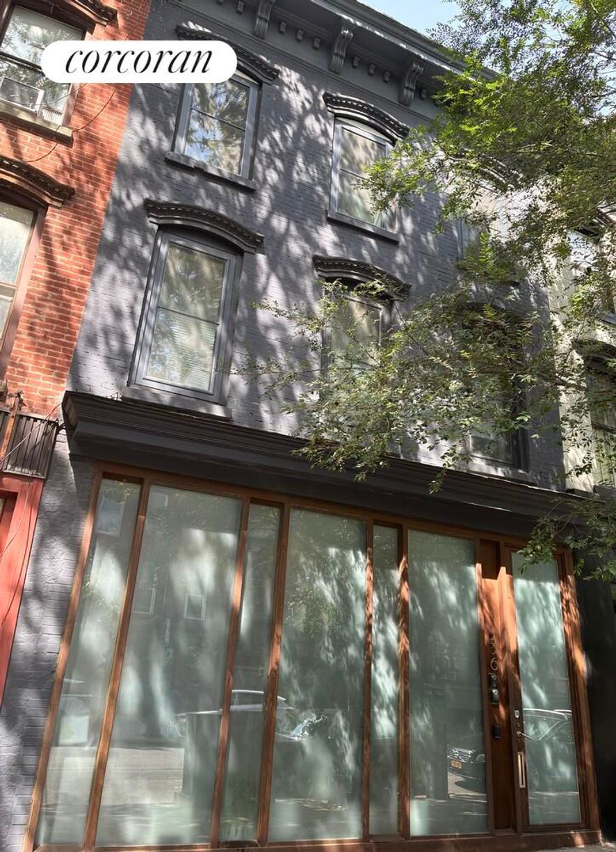 Building Photo - 536 Court St