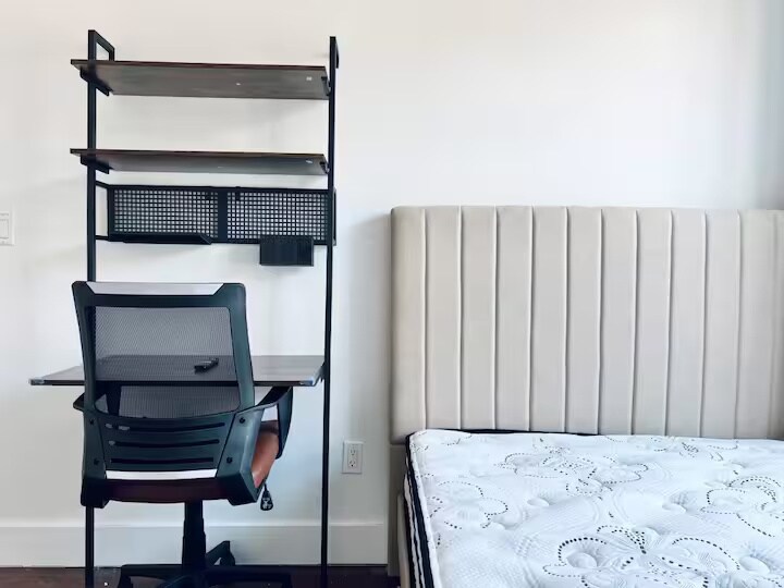 Primary Photo - Furnished room/NOT APARTMENT