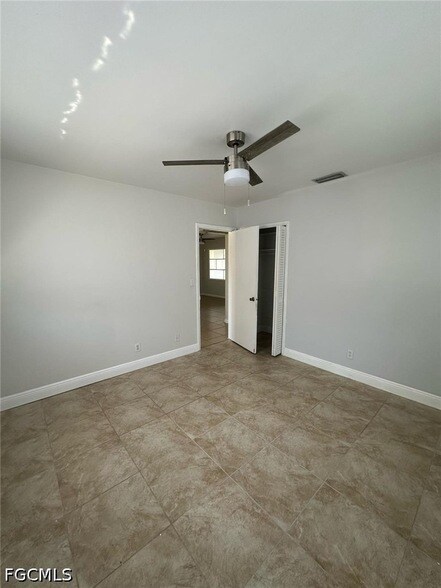 Building Photo - 330 Palmetto Dr