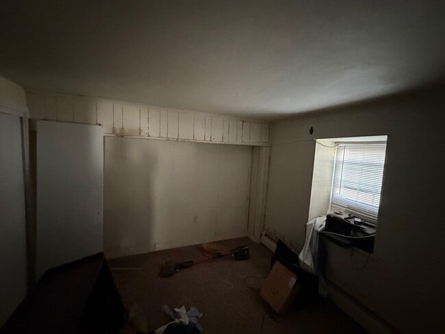 Building Photo - Grange building