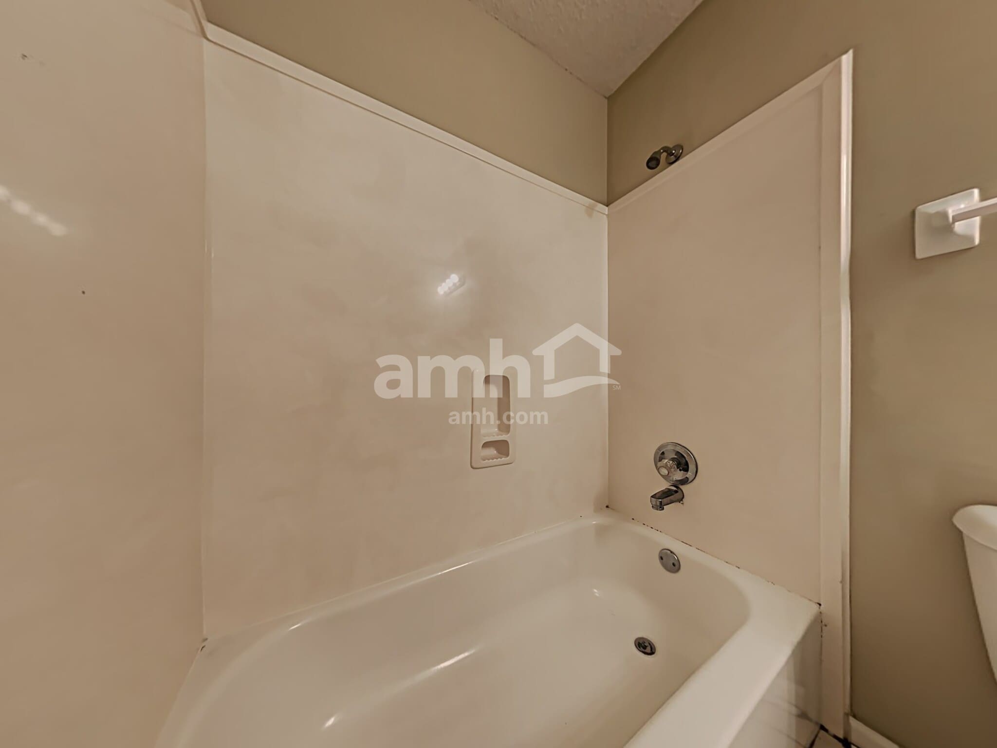 Building Photo - 7428 Acree Ln