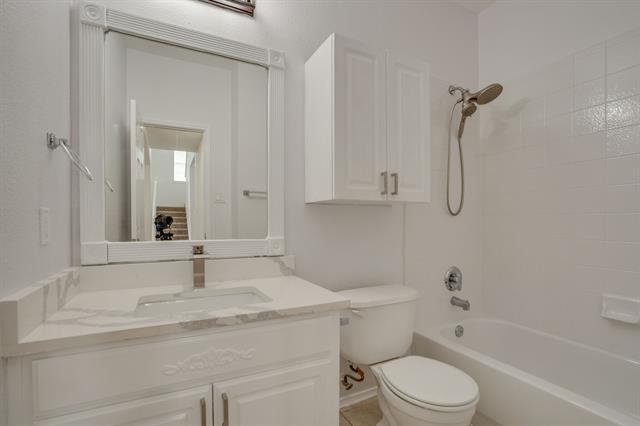 Building Photo - 7062 Prairie Flower Ln